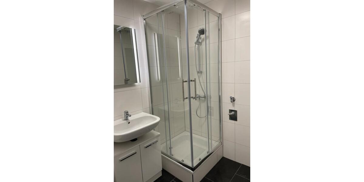 Etagenwohnung Sindelfingen Eichholz - 1 Zimmer, 34 m&sup2;, 175.000&euro; | Angebot:27017132