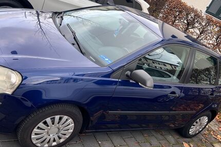VW Polo 143.300 km 1.700 € Stuttgart 70376