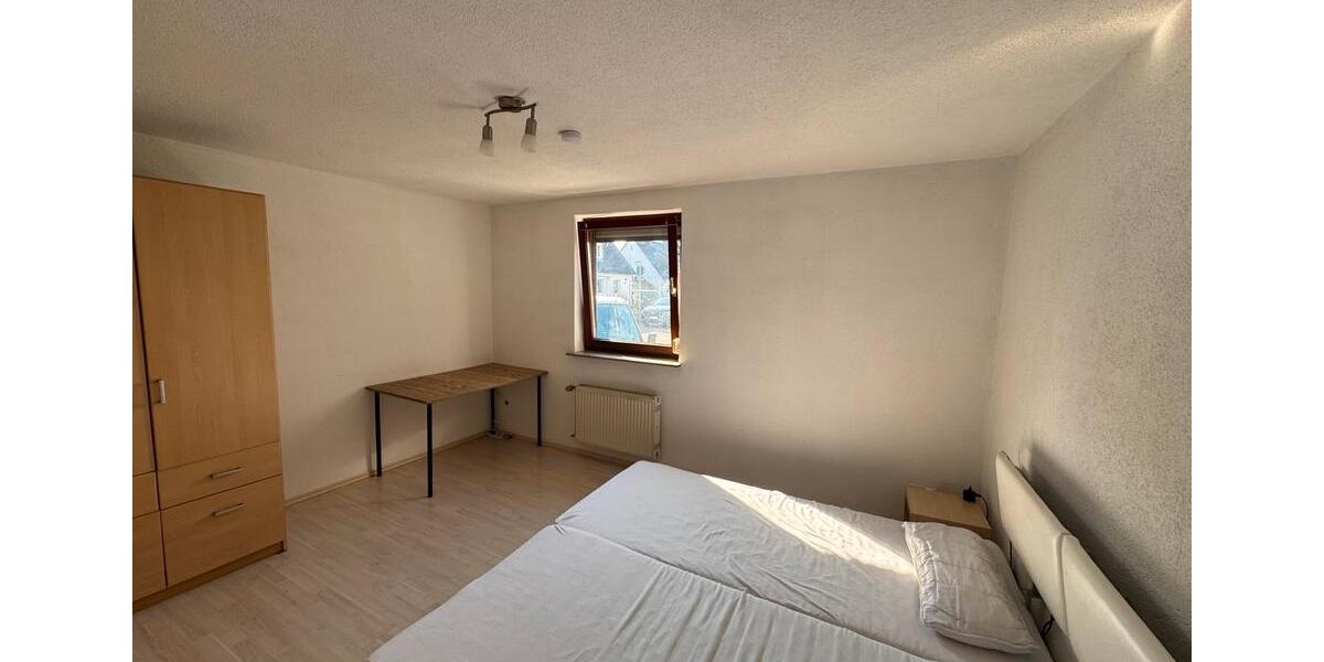 Erdgeschoßwohnung Tamm - 1 Zimmer, 16 m&sup2;, 450&euro; | Angebot:25457025