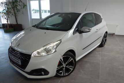 Peugeot 208 106.000 km 8.999 &euro; Mühlacker 75417