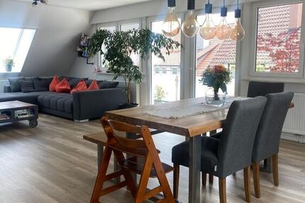 Moderne, großzügige Wohnung mit 5,5 Zimmern, Balkon, Terasse, EBK in Sindelfingen - Wohnung Sindelfingen | Angebot:27493333