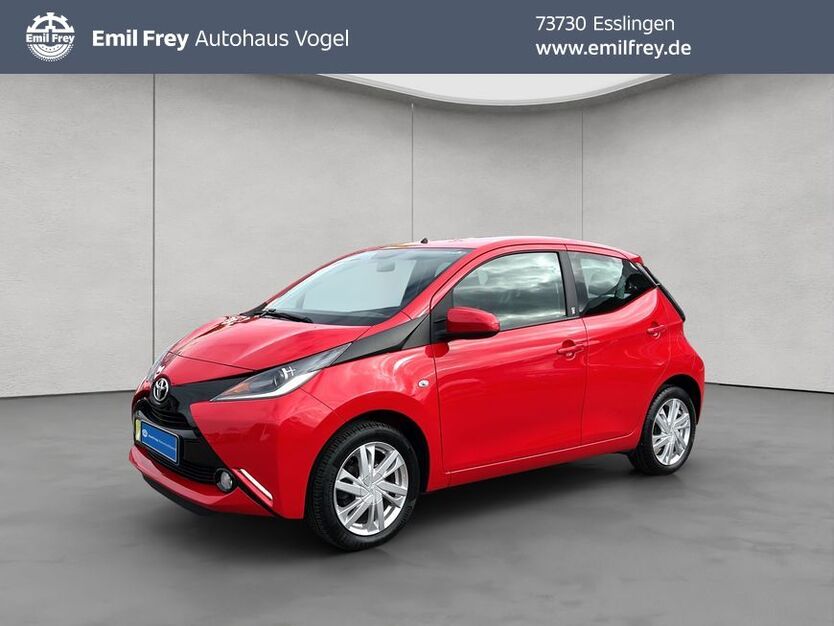 Toyota Aygo (X) 47.350 km 9.960 € Esslingen 73730