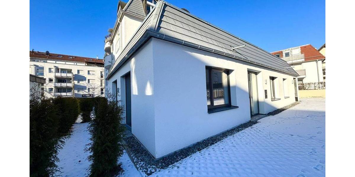 Etagenwohnung Sindelfingen Mitte - 2 Zimmer, 89 m&sup2;, 1.280&euro; | Angebot:26190952