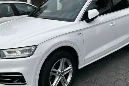 Audi Q5 90.684 km 34.990 € Stuttgart 70567