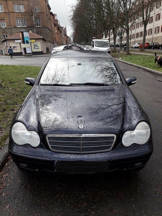 Mercedes-Benz C-Klasse 155.581 km 3.700 € Böblingen 71032