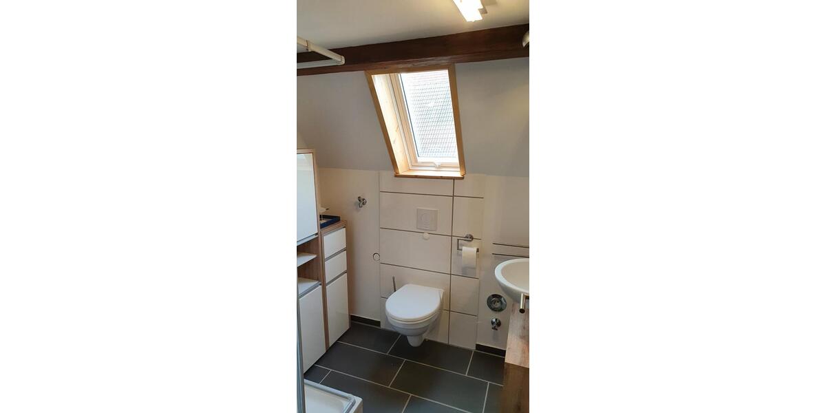 Etagenwohnung Rottenburg am Neckar - 5.5 Zimmer, 146 m&sup2;, 1.230&euro; | Angebot:23791263