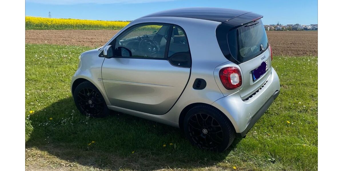 Smart ForTwo 84.400 km 10.800 &euro; Holzgerlingen 71088