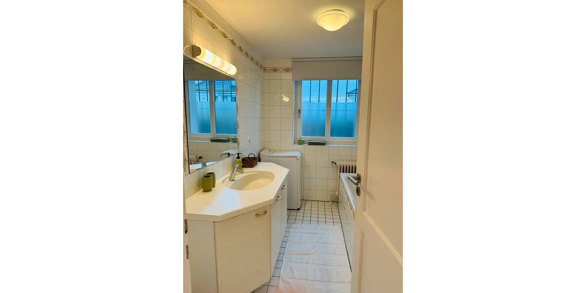 Erdgeschoßwohnung Stuttgart Bopser - 2 Zimmer, 64 m&sup2;, 1.400&euro; | Angebot:25414584