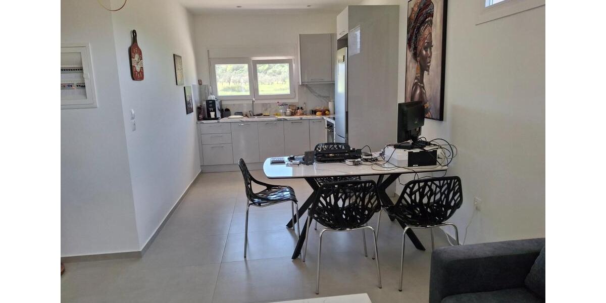Einfamilienhaus Stuttgart Luginsland - 4 Zimmer, 120 m&sup2;, 179.000&euro; | Angebot:25902737