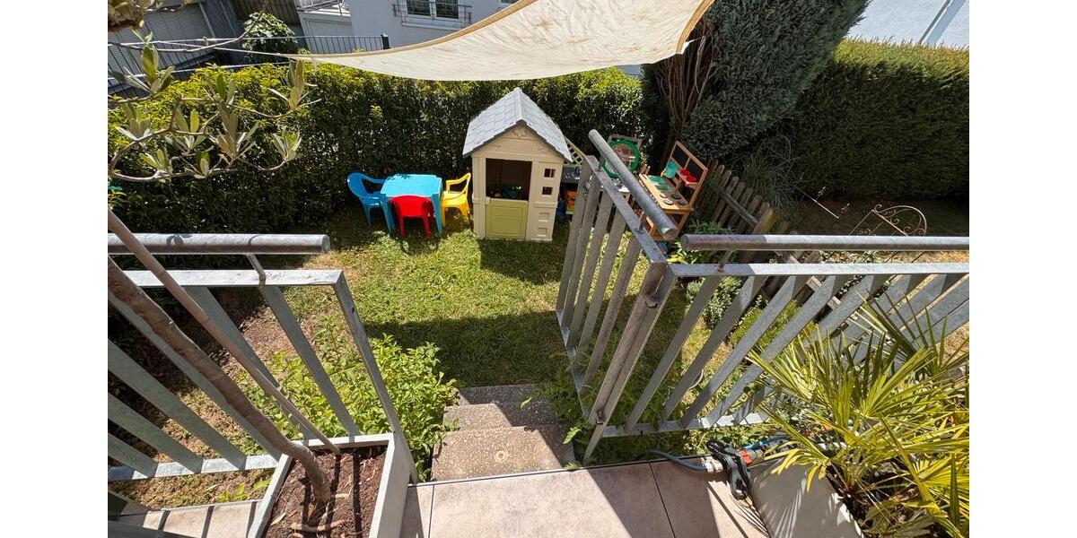 Reihenhaus Fellbach - 5 Zimmer, 127 m&sup2;, 675.000&euro; | Angebot:26961256