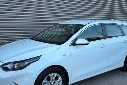 Kia ceed Sportswagon 87.218 km 16.490 &euro; Sindelfingen 71065