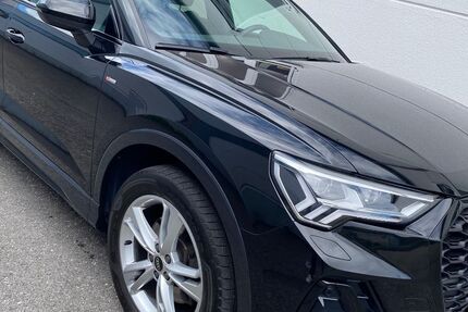 Audi Q3 128.000 km 30.700 € Calw 75365