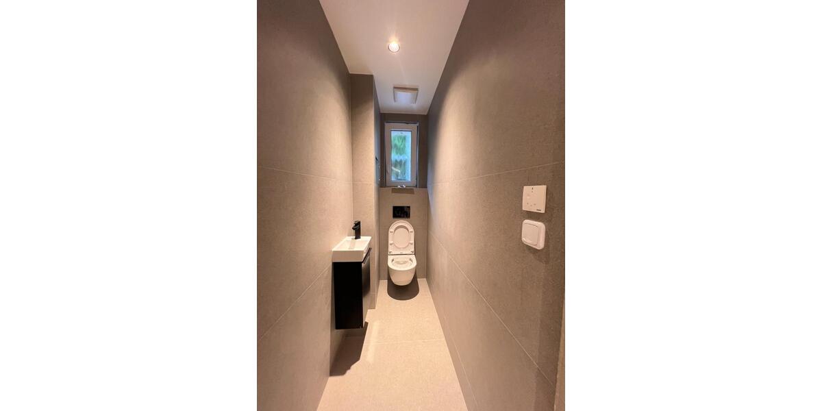 Erdgeschoßwohnung Stuttgart Stuttgart-Ost - 3 Zimmer, 113 m&sup2;, 1.900&euro; | Angebot:22605561