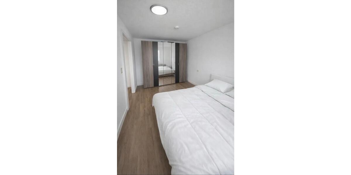 Etagenwohnung Stuttgart Stuttgart-Süd - 2 Zimmer, 38 m&sup2;, 300.000&euro; | Angebot:24245936