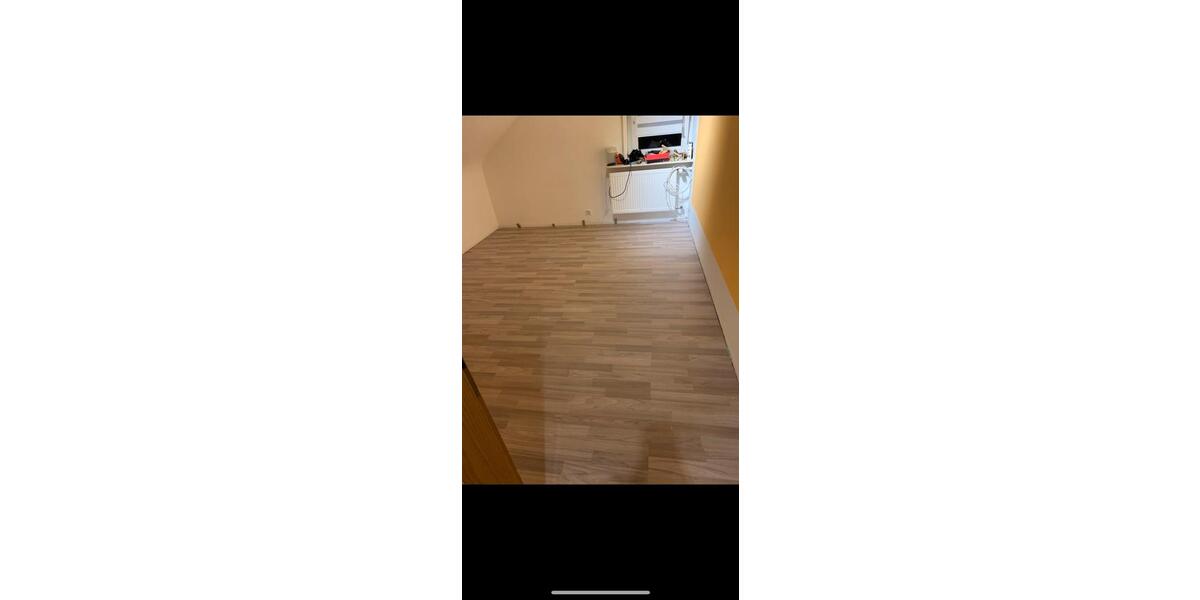 Dachgeschoßwohnung Böblingen Dagersheim - 3.5 Zimmer, 88 m&sup2;, 320.000&euro; | Angebot:26180306