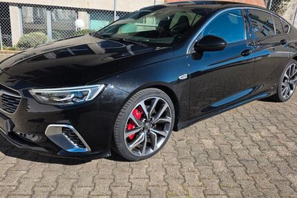 Opel Insignia 106.000 km 19.890 &euro; Nufringen 71154