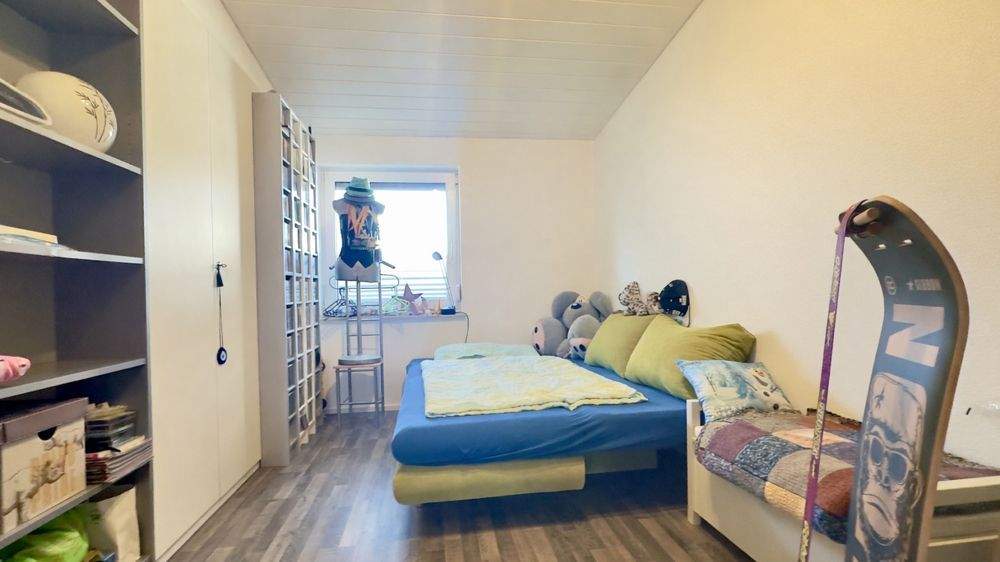 Reihenmittelhaus Reutlingen / Orschel-Hagen Orschel-Hagen - 3 Zimmer, 126 m&sup2;, 498.000&euro; | Angebot:24699442