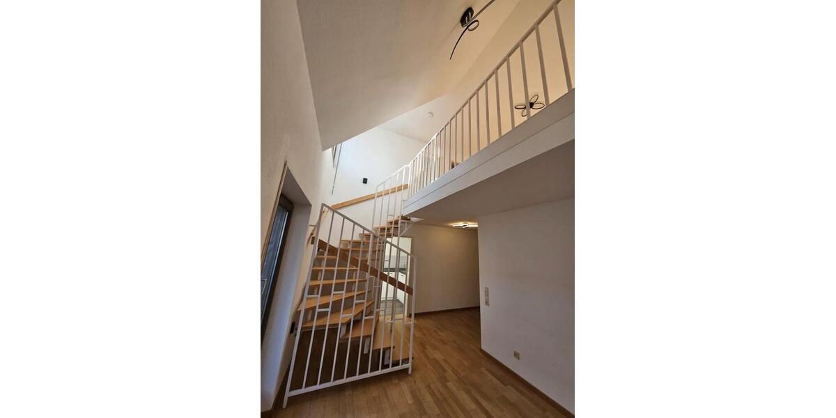 Maisonettenwohnung Böblingen - 3 Zimmer, 85 m&sup2;, 1.540&euro; | Angebot:27579817
