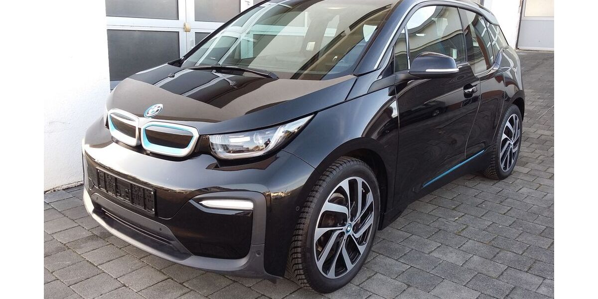 BMW i3 50.000 km 16.900 &euro; Metzingen 72555