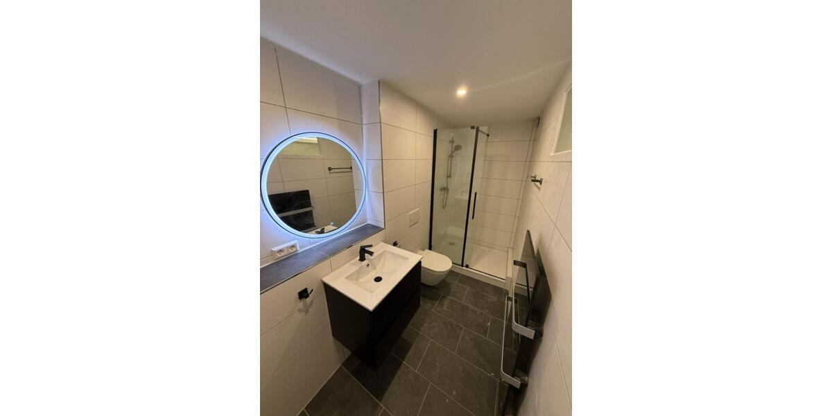 Etagenwohnung Stuttgart Bopser - 2 Zimmer, 42 m&sup2;, 900&euro; | Angebot:25319651