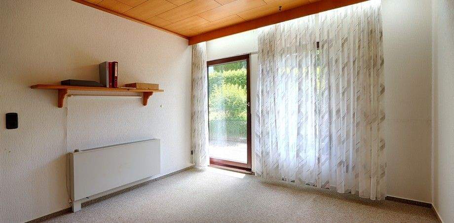 Mehrfamilienhaus, Wohnhaus Reutlingen Betzingen - 6 Zimmer, 182 m&sup2;, 598.000&euro; | Angebot:24756184