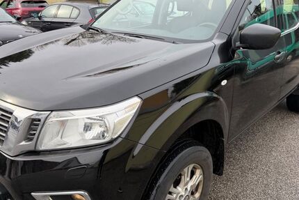 Nissan Navara 35.000 km 26.900 &euro; Magstadt 71106
