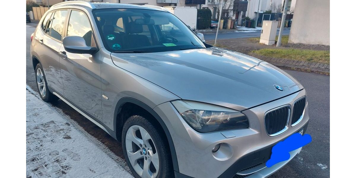 BMW X1 218.500 km 5.900 &euro; Stuttgart 70374