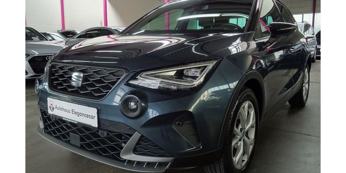 Seat Arona 32.981 km 19.849 &euro; Holzgerlingen bei Stuttgart 71088