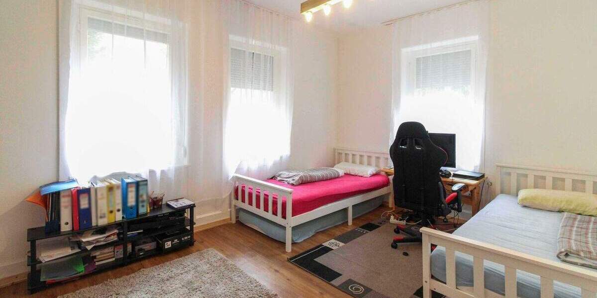 Mehrfamilienhaus, Wohnhaus Stuttgart Ost - 1 Zimmer, 749.000&euro; | Angebot:25708521