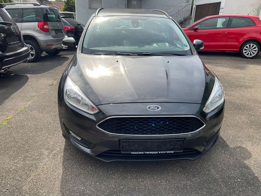 Ford Focus 122.000 km 7.300 € Möglingen 71696
