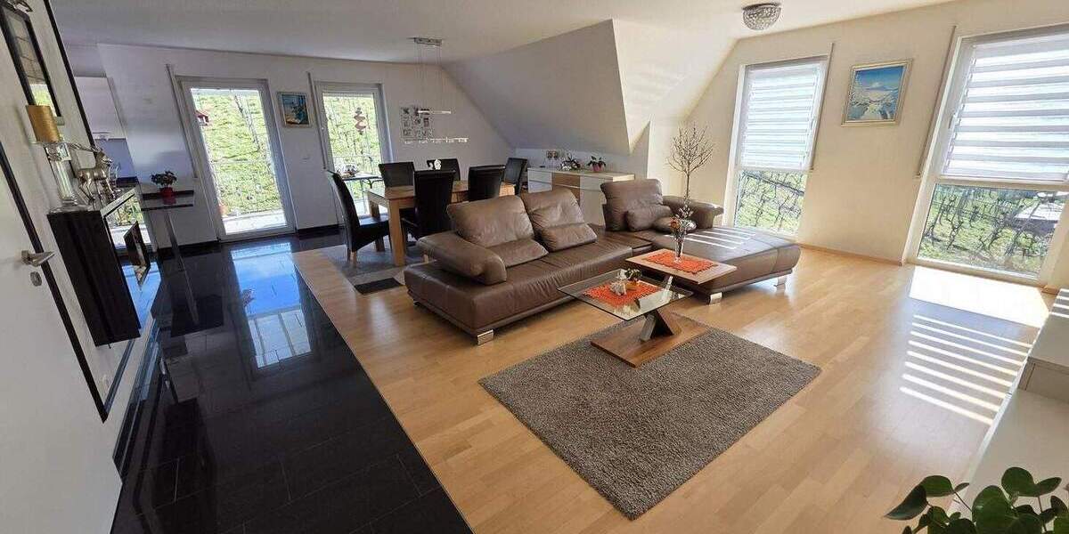 Etagenwohnung Esslingen am Neckar Mettingen - 3 Zimmer, 88 m&sup2;, 515.000&euro; | Angebot:25822698