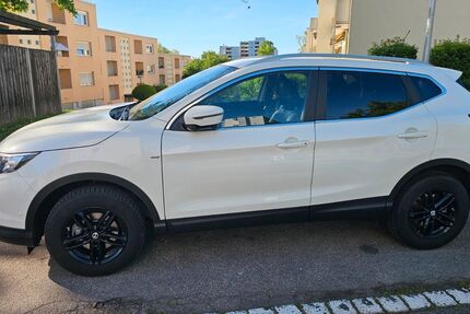 Nissan Qashqai 147.000 km 13.000 &euro; Stuttgart 70437