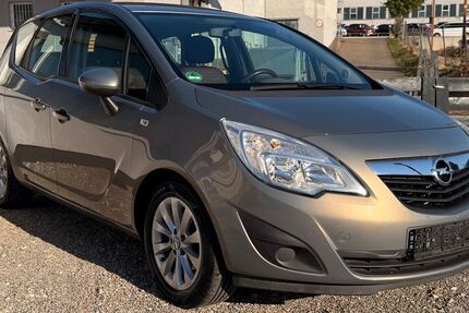 Opel Meriva 103.000 km 4.450 &euro; Reutlingen 72766