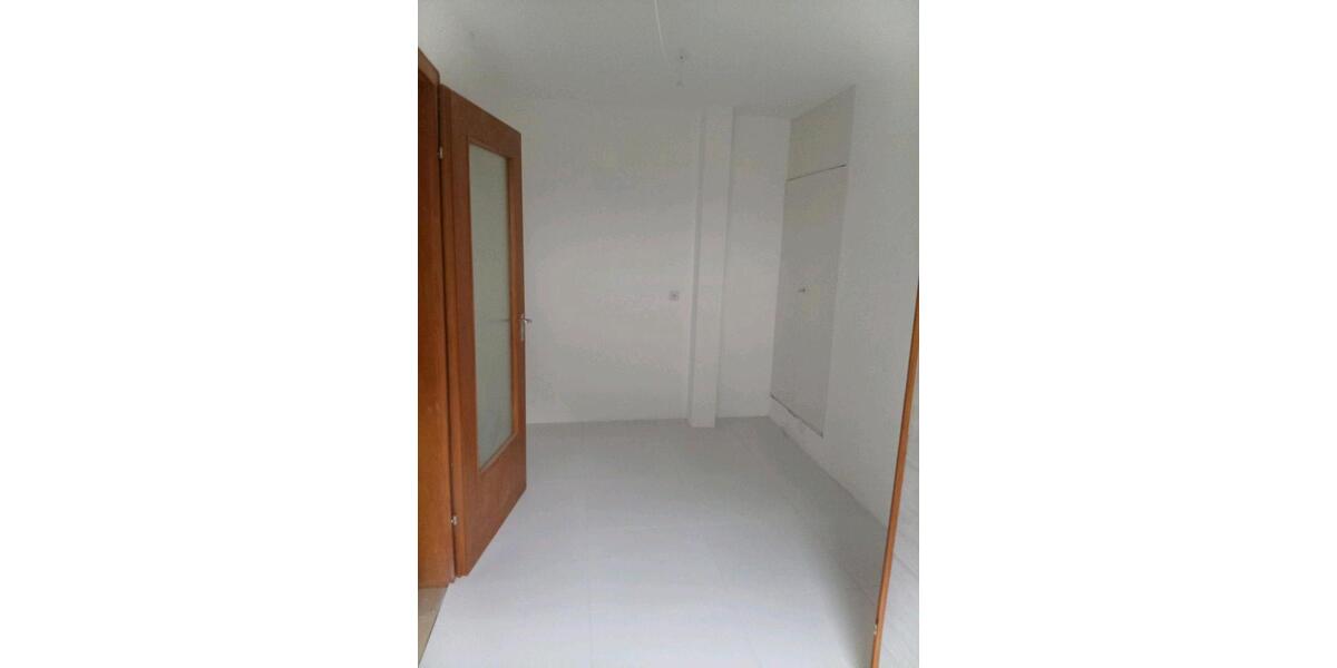 Etagenwohnung Sindelfingen Eichholz - 1 Zimmer, 45 m&sup2;, 700&euro; | Angebot:26231235