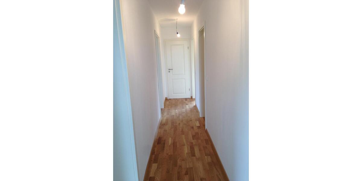 Etagenwohnung Stuttgart Botnang - 3 Zimmer, 89 m&sup2;, 1.300&euro; | Angebot:25855229