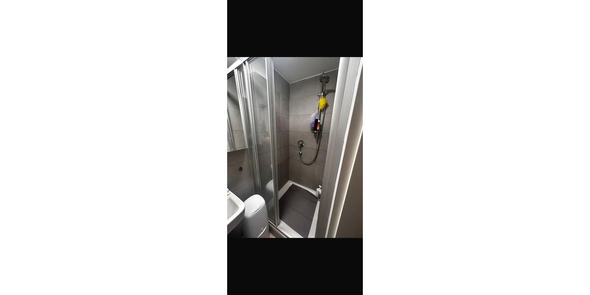 Dachgeschoßwohnung Reutlingen Altenburg - 3 Zimmer, 75 m&sup2;, 1.070&euro; | Angebot:27604891