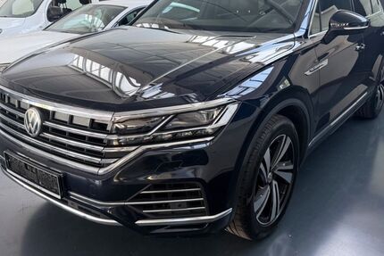 VW Touareg 177.172 km 34.980 &euro; Reutlingen 72766