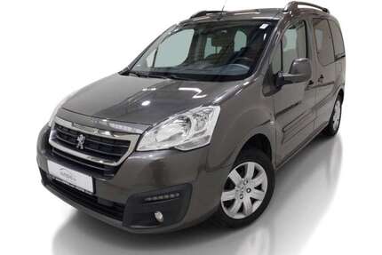 Peugeot Partner 138.000 km 8.490 € Waldenbuch 71111