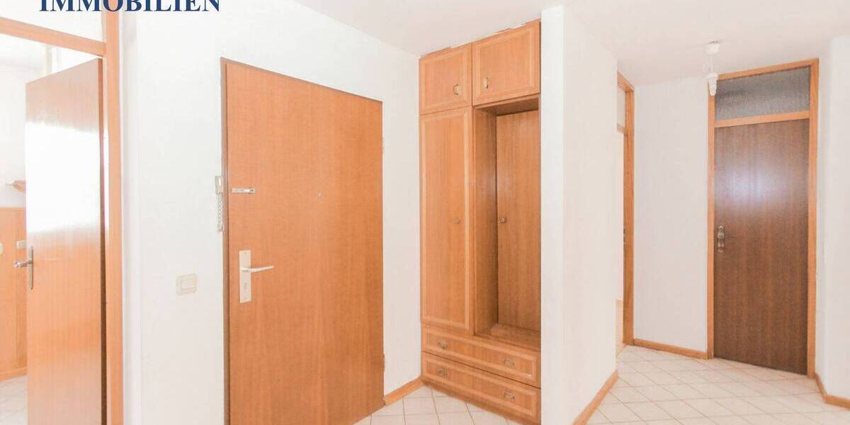 Etagenwohnung Pforzheim Nordstadt - 3 Zimmer, 72 m&sup2;, 700&euro; | Angebot:26572683