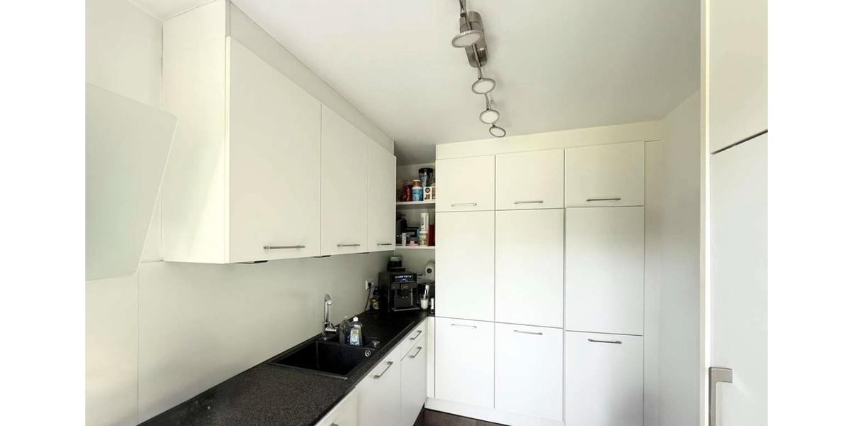 Etagenwohnung Böblingen - 4 Zimmer, 100 m&sup2;, 420.000&euro; | Angebot:26680973
