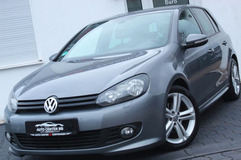 VW Golf 221.000 km 5.999 € Gärtringen / Böblingen 71116