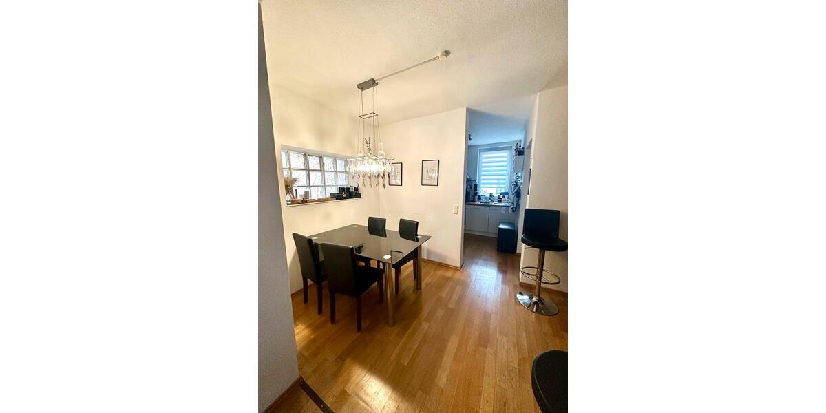 Etagenwohnung Stuttgart Stuttgart-Süd - 4 Zimmer, 120 m&sup2;, 2.000&euro; | Angebot:24666310