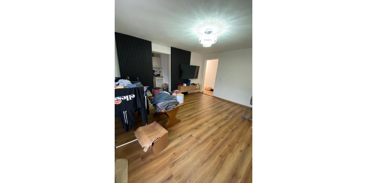Etagenwohnung Tübingen Derendingen - 3 Zimmer, 60 m&sup2;, 1.300&euro; | Angebot:24679311