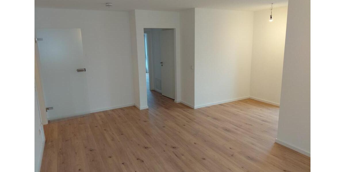 Etagenwohnung Sindelfingen Darmsheim - 2 Zimmer, 50 m&sup2;, 1.100&euro; | Angebot:24350437
