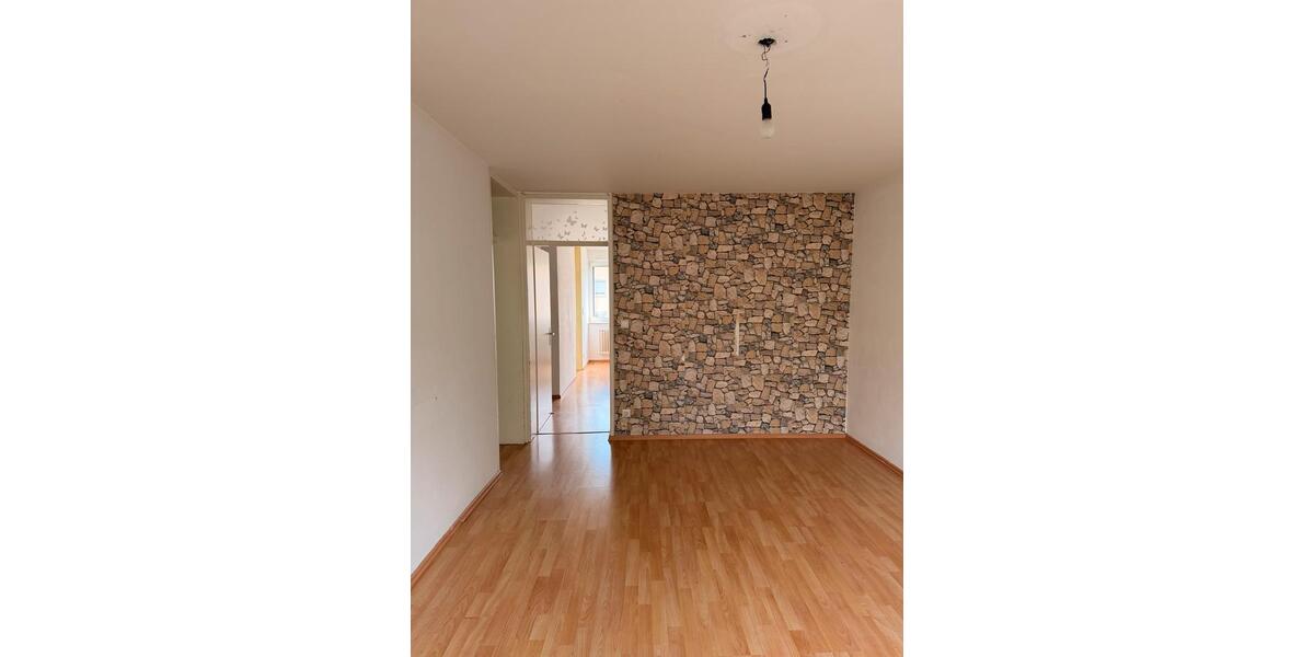 Etagenwohnung Esslingen am Neckar Brühl - 2.5 Zimmer, 53 m&sup2;, 169.000&euro; | Angebot:26483836
