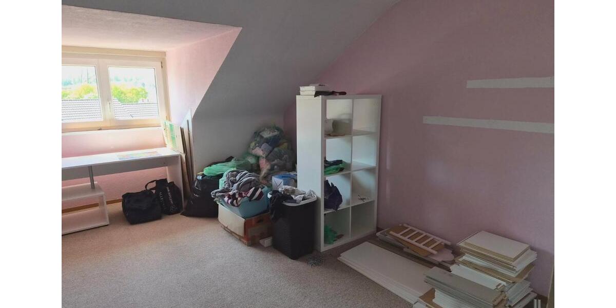 Dachgeschoßwohnung Nürtingen - 2 Zimmer, 50 m&sup2;, 175.000&euro; | Angebot:26272149