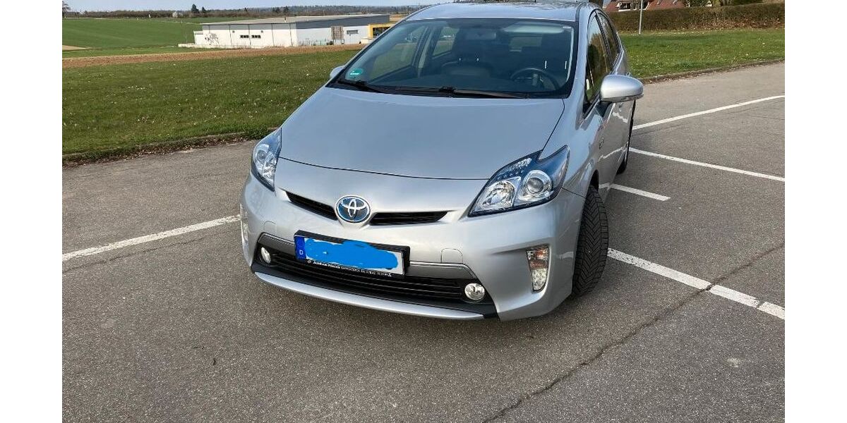 Toyota Prius 190.000 km 9.900 &euro; Rottenburg 72108