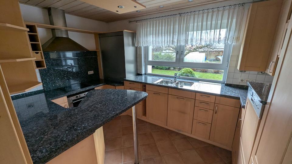 2 Fam.-Haus mit ELW, keine Makler Anfragen !!!