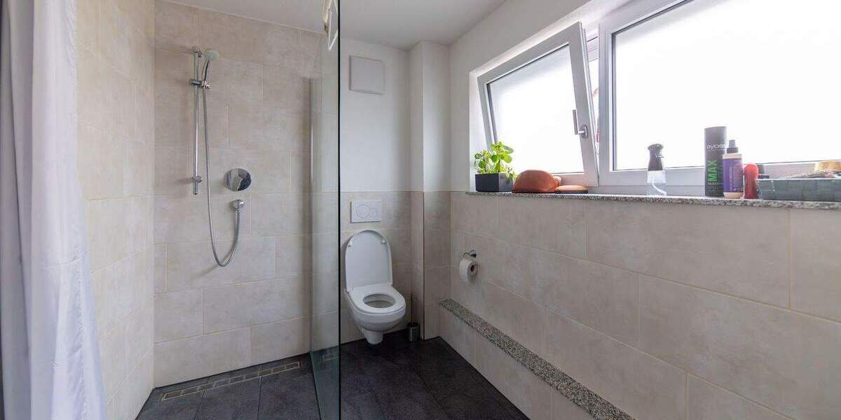 Etagenwohnung Bietigheim-Bissingen Bietigheim - 2 Zimmer, 65 m&sup2;, 995&euro; | Angebot:24528400