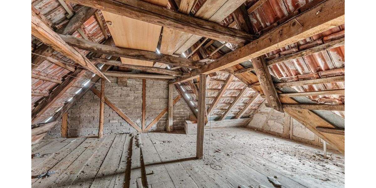 ++ Handwerker gesucht: DHH zum Wiederbeleben - sofort verfügbar ++ 7 zimmer